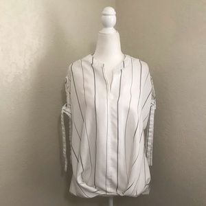 Listicle high-low top